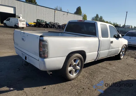 2005 GMC New Sierra C1500 из США, поврежденный, VIN 1GTEC19T15Z340924